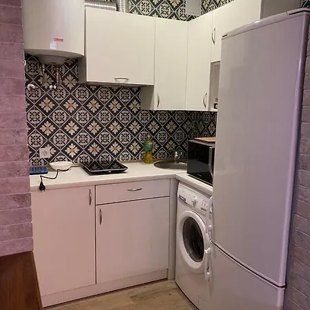 Freedom On Khmelnytsky Str *